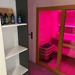 Relax - Mit Whirlpool & Sauna דירה מדבאך