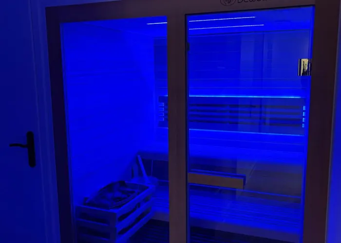 Relax - Mit Whirlpool & Sauna * Medebach